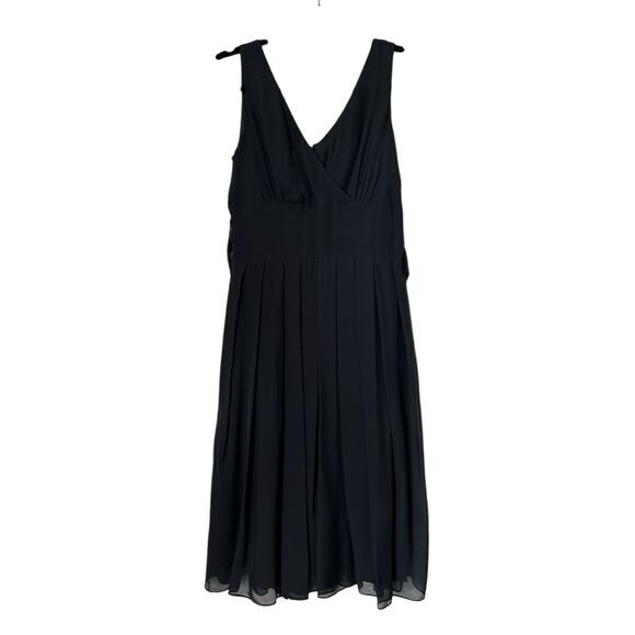 Brooks Brothers Dress Womens 2 Black Silk Sheer Pleated Dark Romantic Feminine - Picture 1 of 13